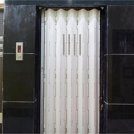 Fabexpress Om Shanti International Calcutta Extérieur photo